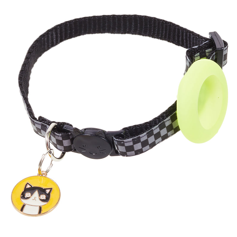 Soft Nylon Dog Collar for Airtag Reflective Adjustable Pet Collar with Silicone Case and Pendant