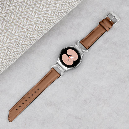 For Samsung Galaxy Watch6 40mm 44mm / Watch6 Classic 43mm 47mm / Watch 5 40mm 44mm / Watch4 40mm 44mm Replacement Split Leather Strap Rhinestone D-shape Connector Wrist Band with Silver Buckle