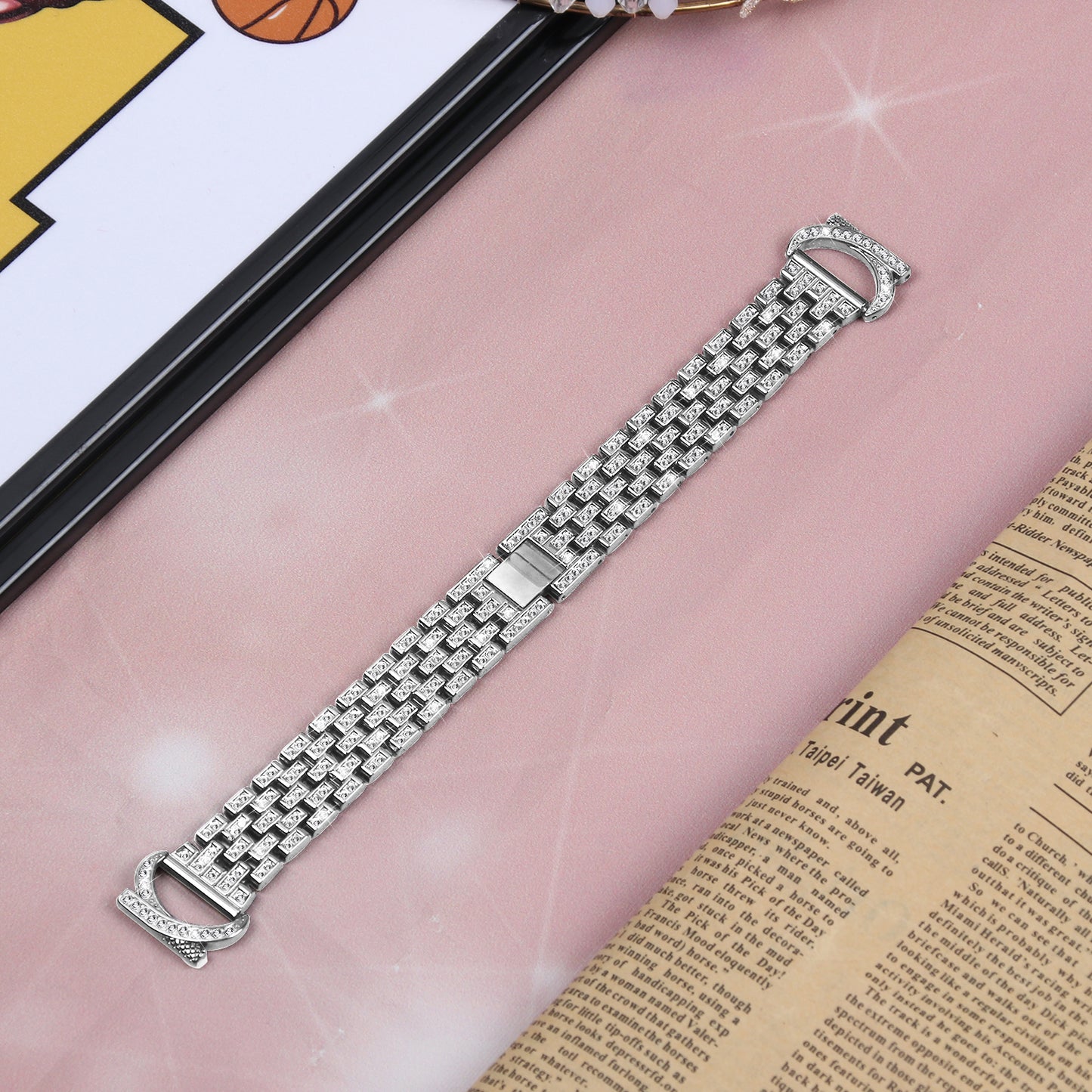 Rhinestone Decor Band for Samsung Galaxy Watch6 40mm 44mm / Watch6 Classic 43mm 47mm / Watch 5 40mm 44mm / Watch4 40mm 44mm / Watch3 41mm , 5-Bead 20mm Stainless Steel Watch Strap