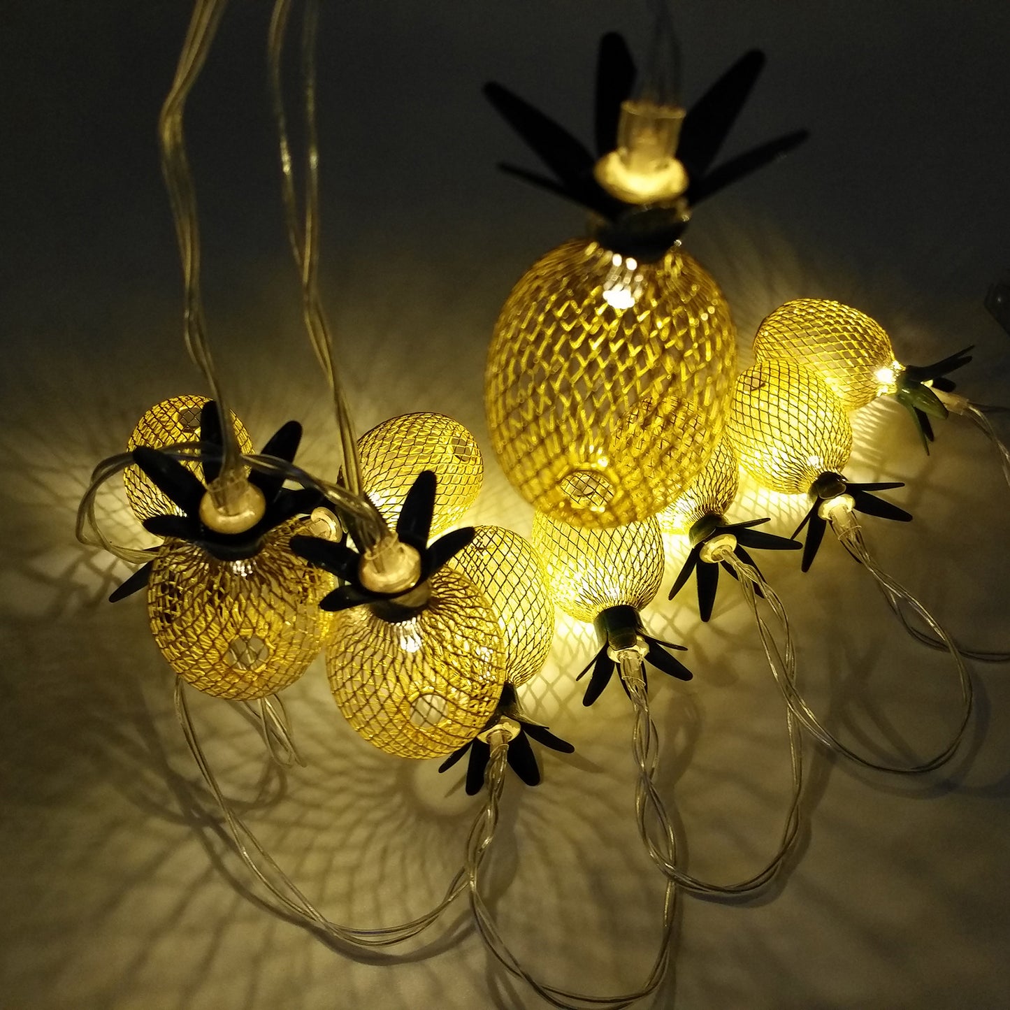 1.5M Pineapple String Lights 10-LED Fairy String Lights Battery Operated for Christmas Home Decoration