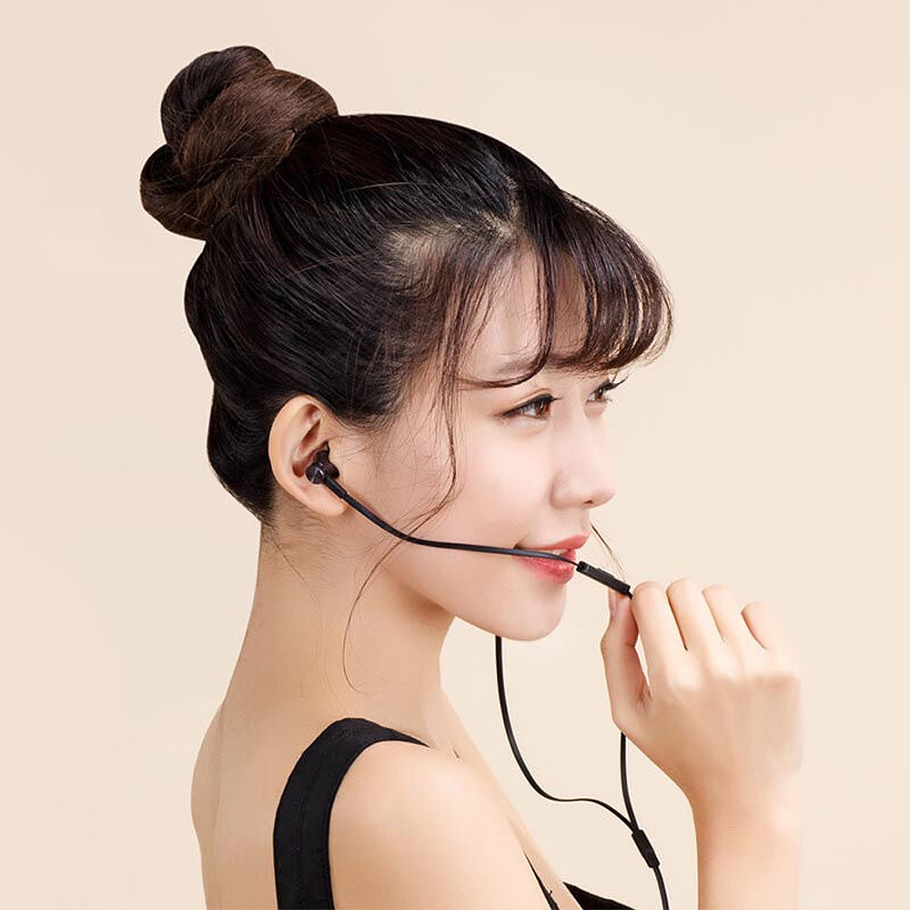 XIAOMI Piston Basic Edition 3.5mm Wired In-ear Headphone with Mic and Line-in Control