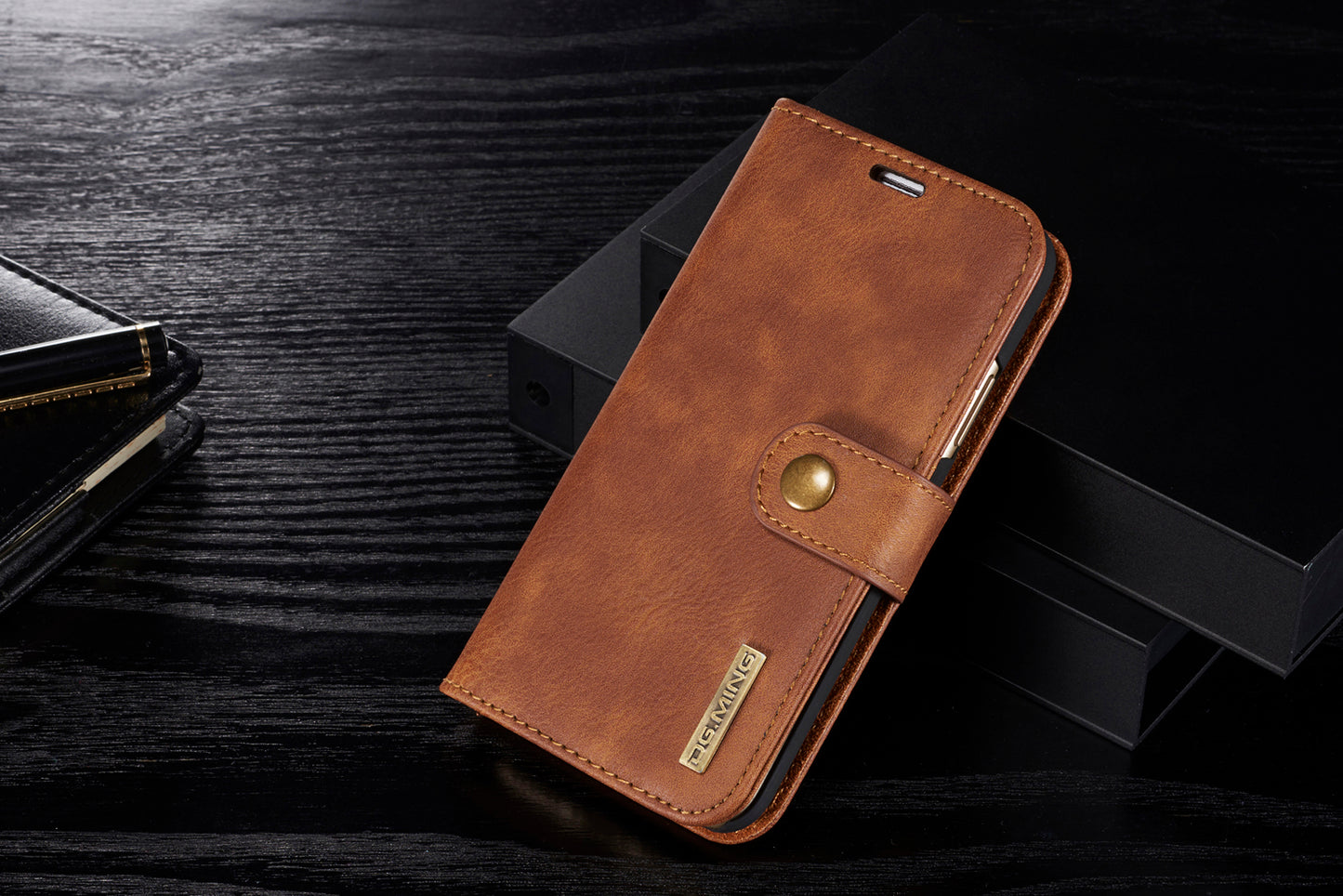 DG.MING For iPhone X/XS 5.8 inch Shockproof Anti-scratch Split Leather Wallet Cover + Detachable PC Phone Case