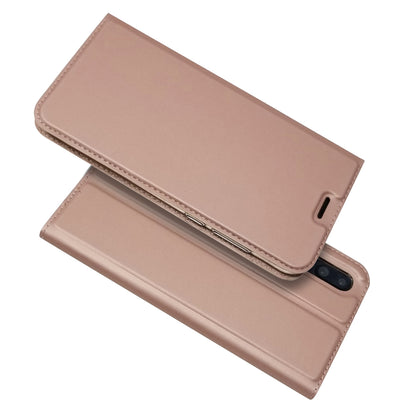 Magnetic Adsorption Leather Stand Phone Casing with Card Slot for Huawei P20 Pro