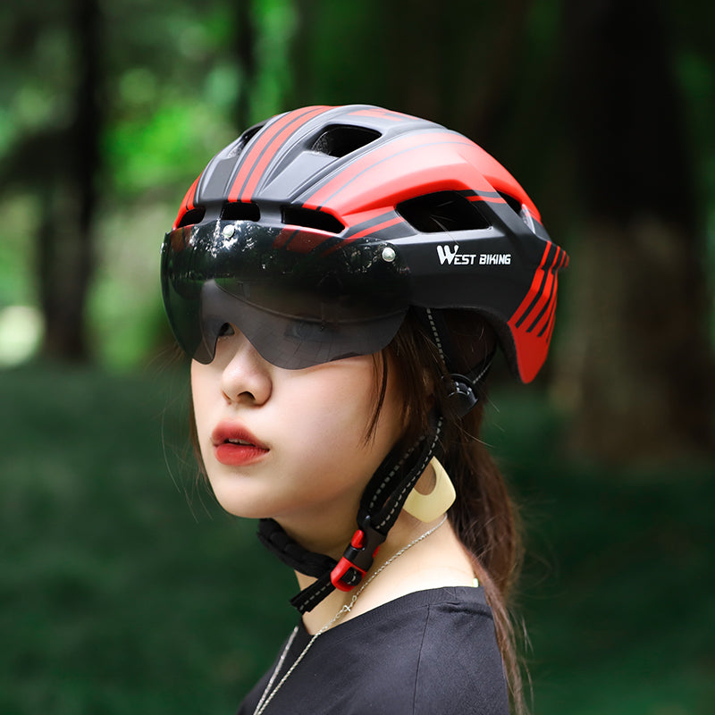 WEST BIKING Cycling Safety Helmet Outdoor Motorcycle Bicycle Removable Taillight Helmet Lens Visor Goggles