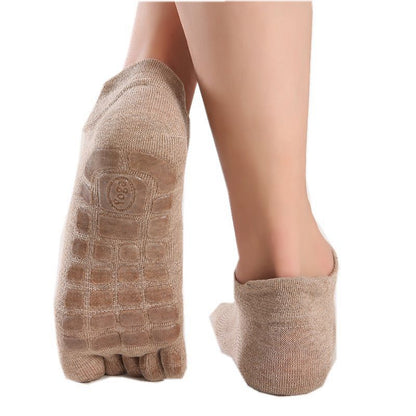 Men Non-slip Yoga Socks Fitness Toe Socks Breathable Low Calf Slipper Floor Socks