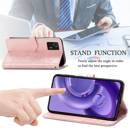 For Motorola Edge 30 Neo 5G / Edge 30 Lite 5G Wallet Stand Phone Cover Embossed Mandala Pattern PU Leather Flip Phone Case