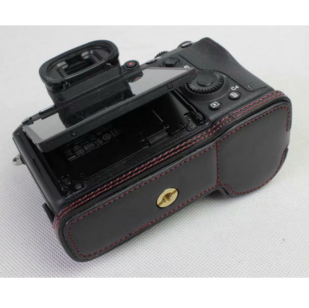 Half Camera PU Leather Protective Case for Sony ILCE-9 / A9 / A7RM3 A7RIII