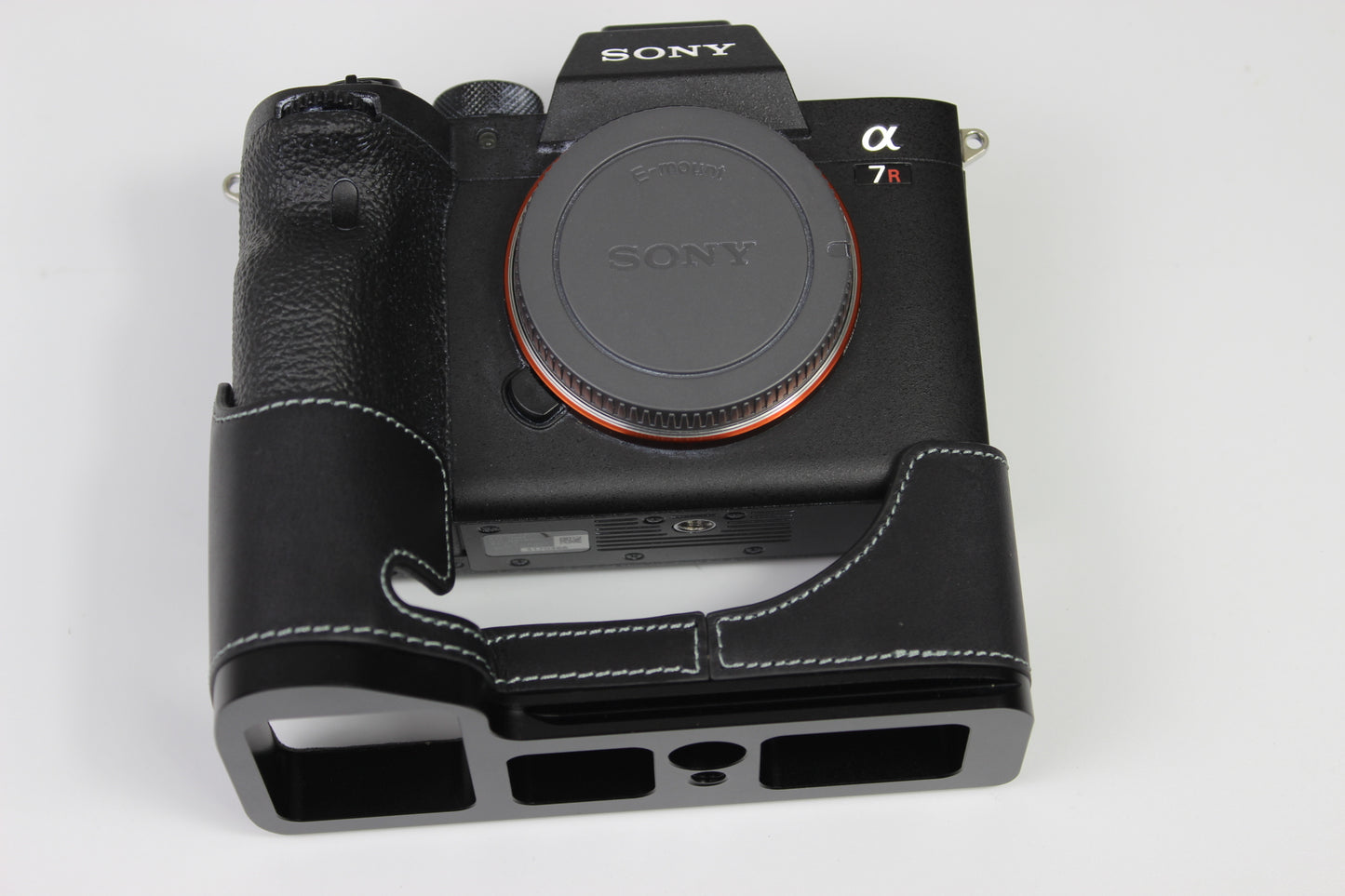 Genuine Leather Camera Half Case for Sony A7R4 / A9 II