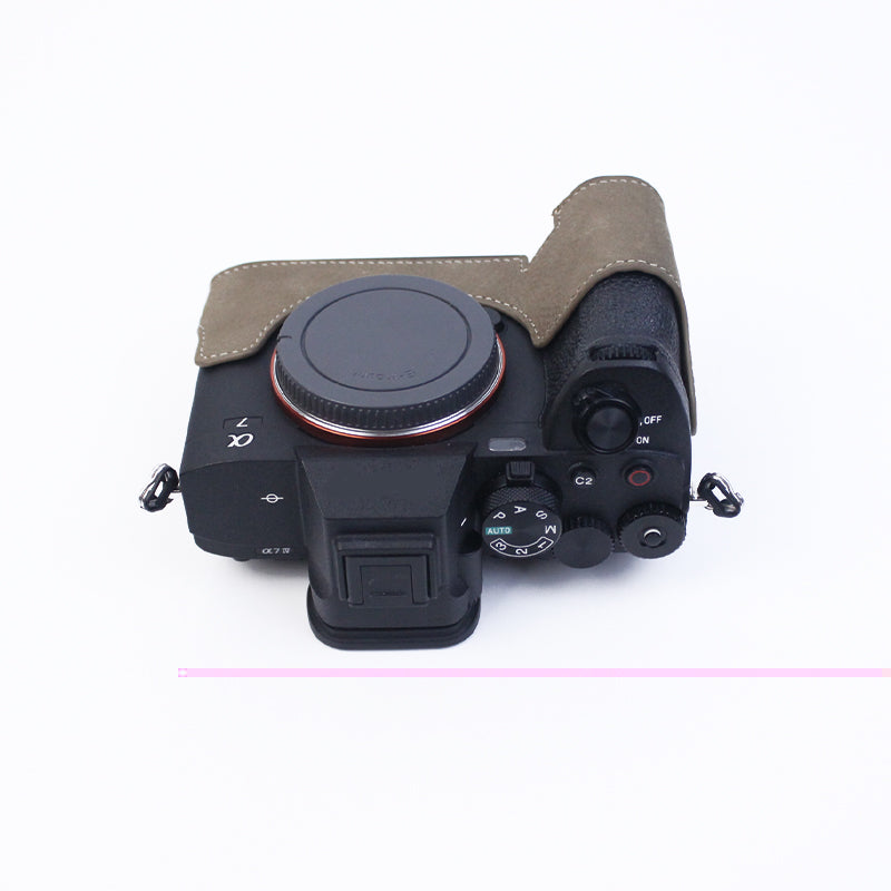 For Sony A7M4/A7S3/A1 Convenient Detachable Camera Bottom Case Protective Half Body Cover Holder