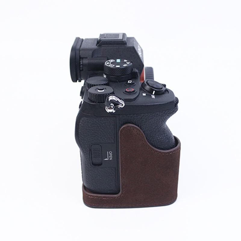 For Sony A7M4/A7S3/A1 Convenient Detachable Camera Bottom Case Protective Half Body Cover Holder