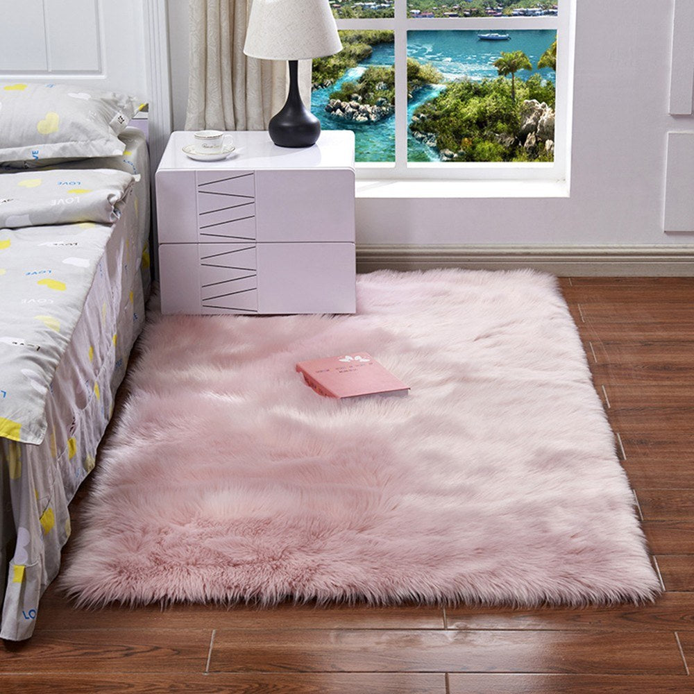 Soft Faux Fur Rug Fluffy Rectangle Shape Sheepskin Fur Carpet Rug for Nursery Room, Bedroom, Luxury Home Decor