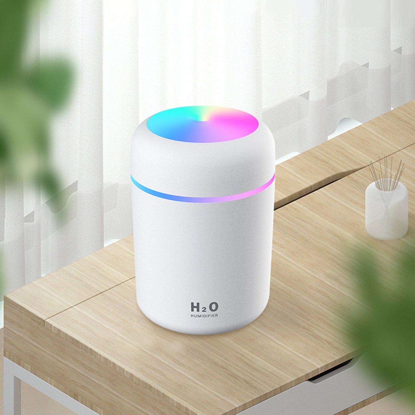 300mL Car Mist Humidifier Diffuser Portable Colorful Night Light Quiet Auto-Shut Off 2 Mist Modes Humidifier Essential Oil Diffuser