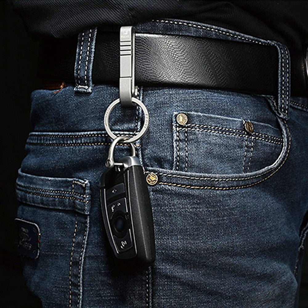 Portable Lightweight Titanium Alloy Key Chain Hook Men Waist Belt Key Ring Holder